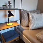 Modern And Central, With 6 Sleeps *