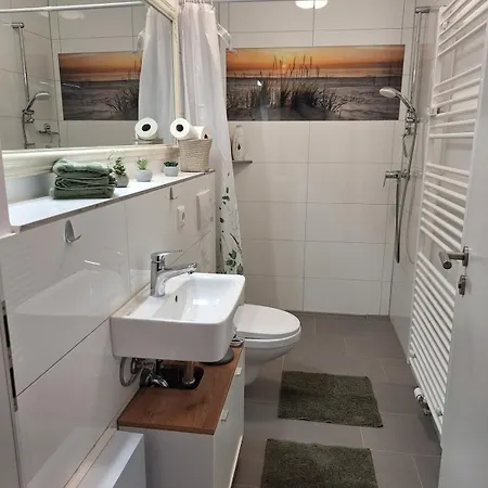 Modern And Central, With 6 Sleeps Bielefeld