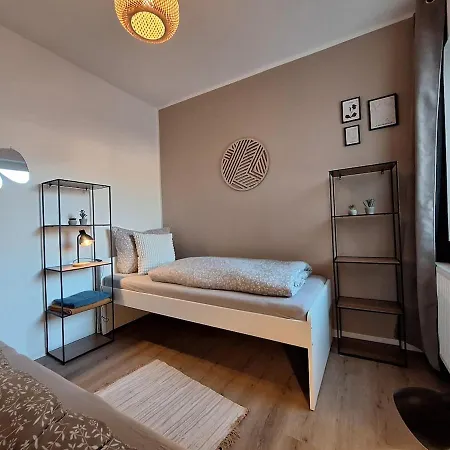Modern And Central, With 6 Sleeps *