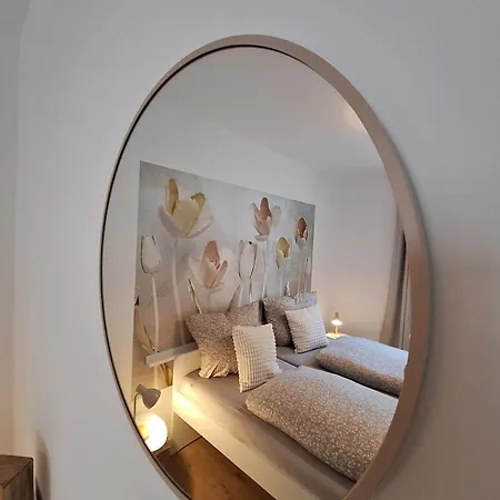 Modern And Central, With 6 Sleeps Apartamento Bielefeld