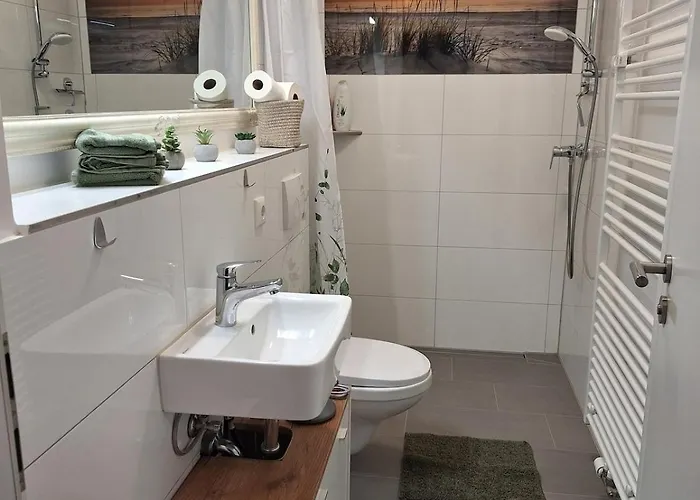 Modern And Central, With 6 Sleeps בילפלד