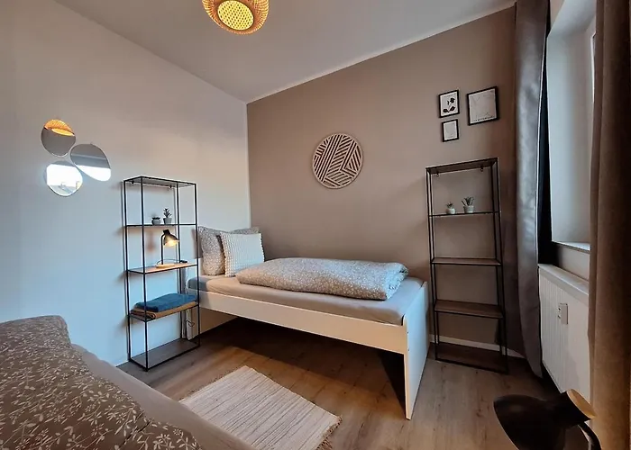 Modern And Central, With 6 Sleeps *